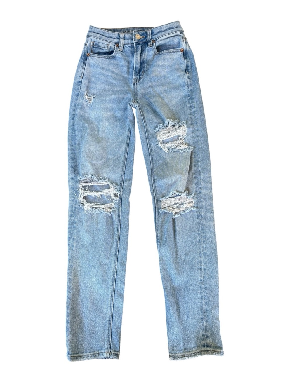 American Eagle Mom Straight Distressed Jeans.  Size 000